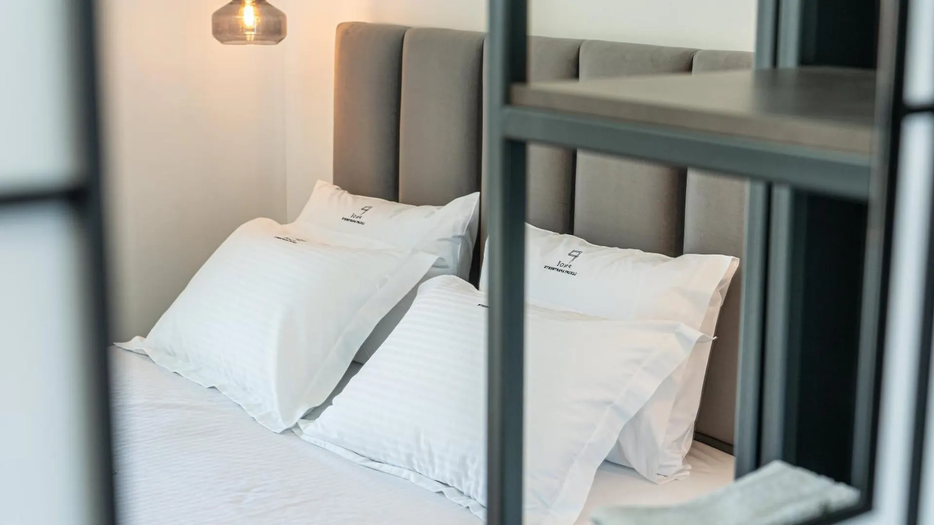 Pnoe Luxury Apartments Lourdata  Lourdata (Kefalonia)